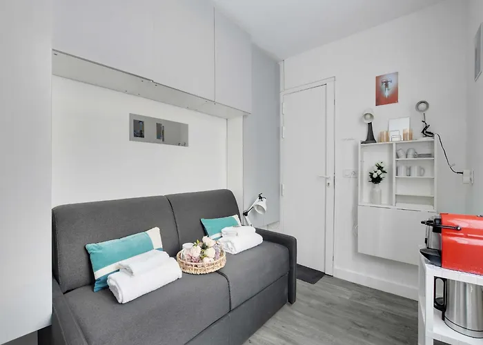 Intimate Studio-2p- Sacre Coeur Abesse Дом отдыха